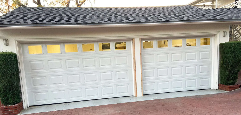 Professional Garage Doors and Gates Services in Woodland Hills